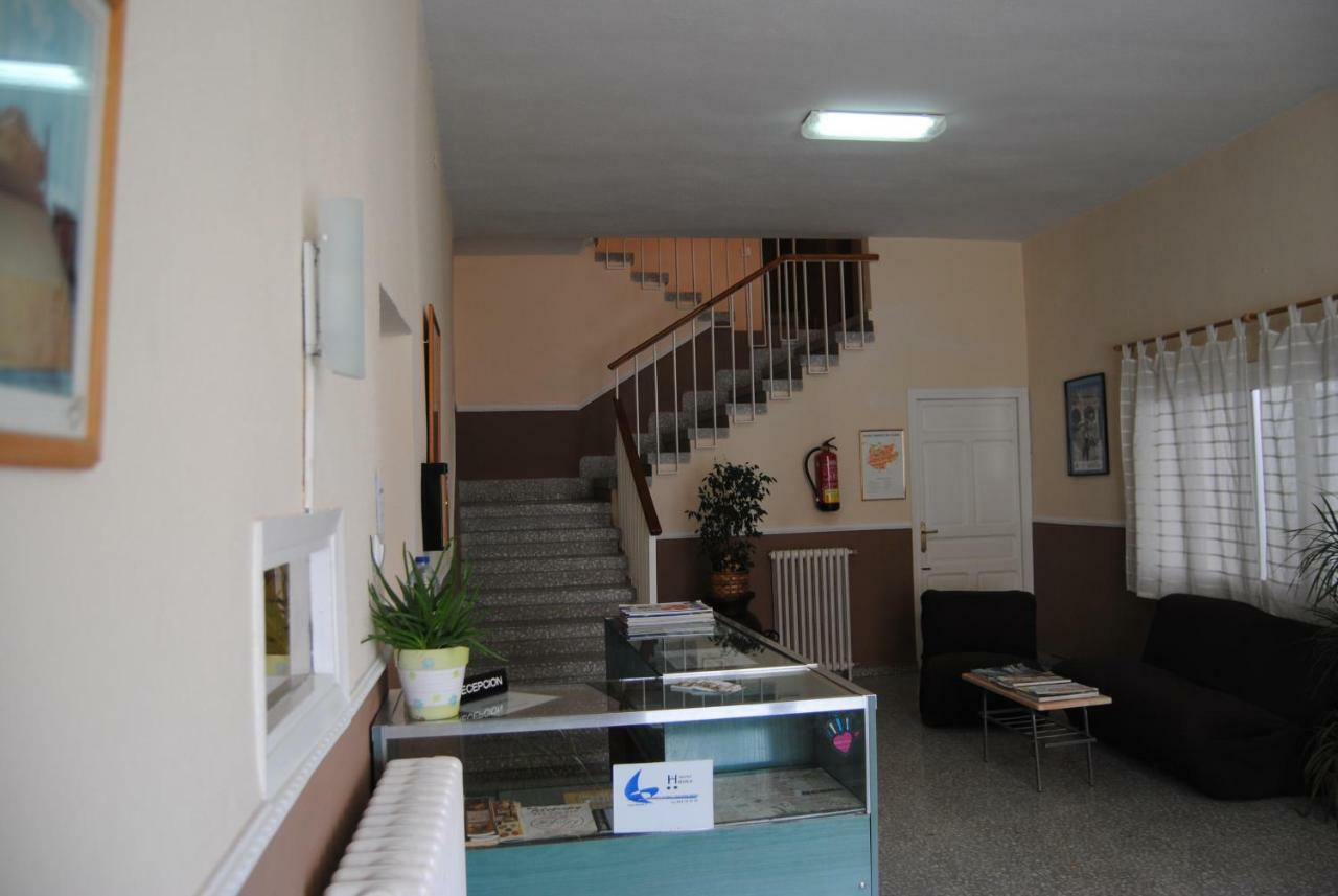 Hostal Avila Ocana  Exterior photo